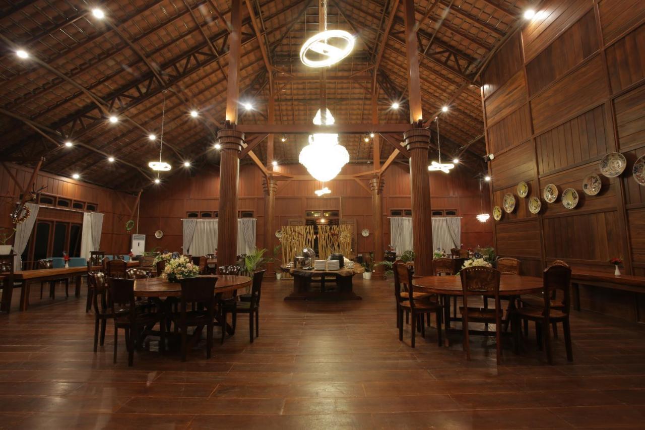 Kasuari Exotic Resort Magelang Εξωτερικό φωτογραφία